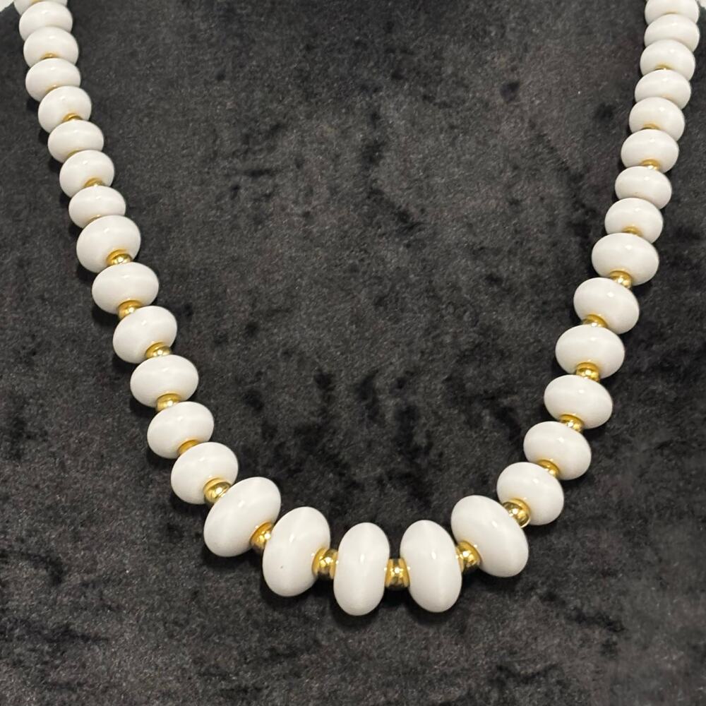 Vintage Napier White‎ Beaded Necklace Gold Accents Chunky Statement Jewelry